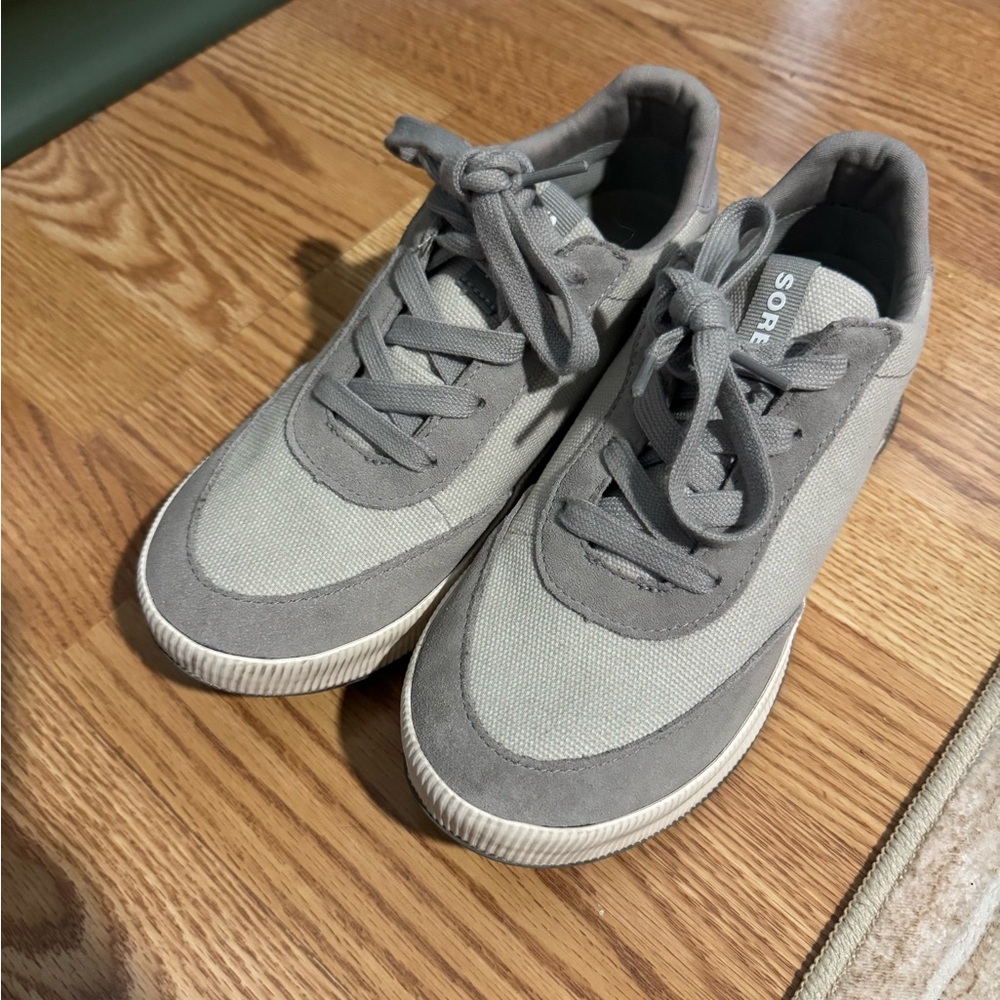 Sorel Gray Casual Sneakers